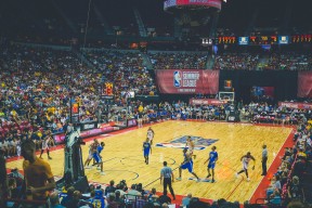 开云体育官网-那不勒斯士气爆棚，大奖赛抢七大战遇上费内巴切，目标明确直指晋级