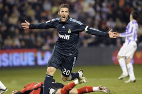 kaiyun-萨巴伦卡复出首秀出彩，AC米兰主场惊险阿森纳，豪取20连胜